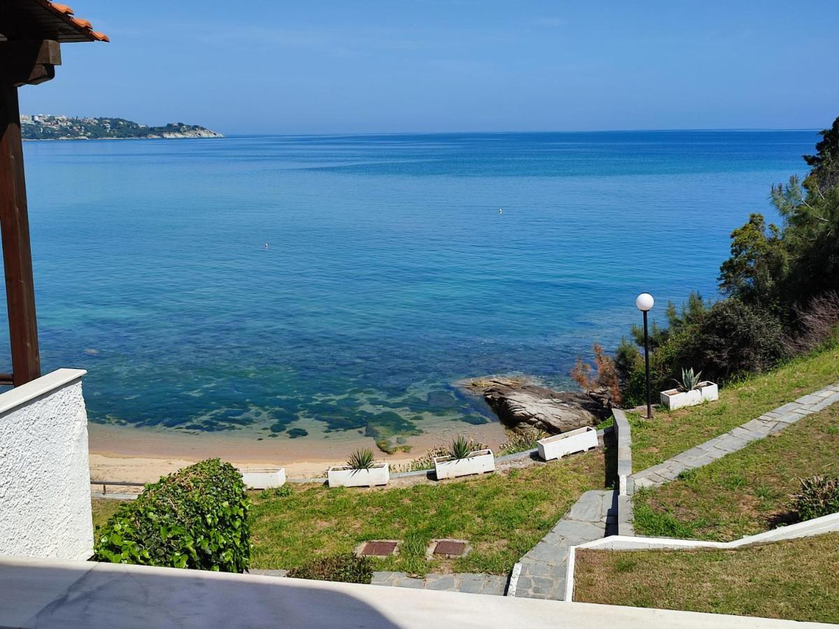 Beach House Emme Paleo Tsifliki Exterior photo